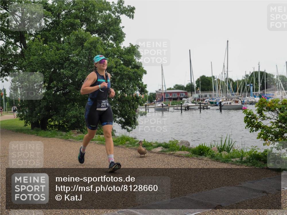 22.06.2025 - Viking Triathlon KatJ http://msf.ph/oto/8128660 22.06.2025 15:38:11 Laufen 531 meine-sportfotos.de