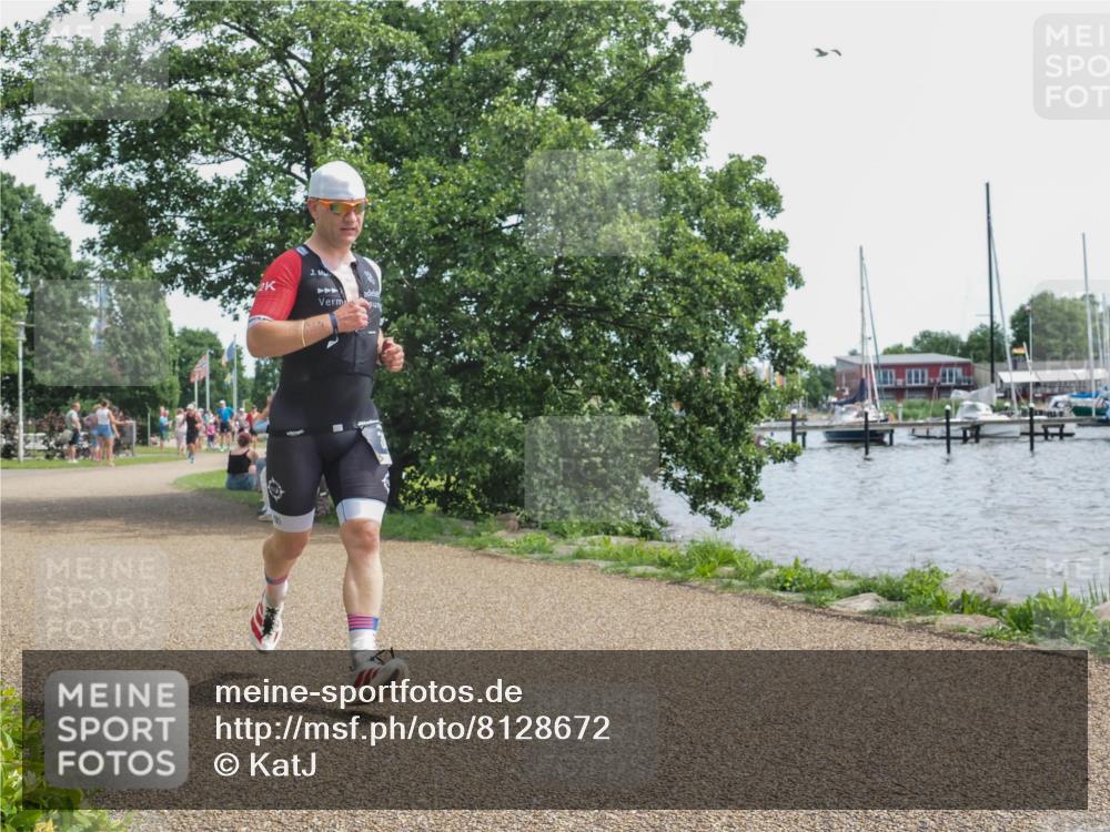 22.06.2025 - Viking Triathlon KatJ http://msf.ph/oto/8128672 22.06.2025 13:53:47 Laufen 385 meine-sportfotos.de