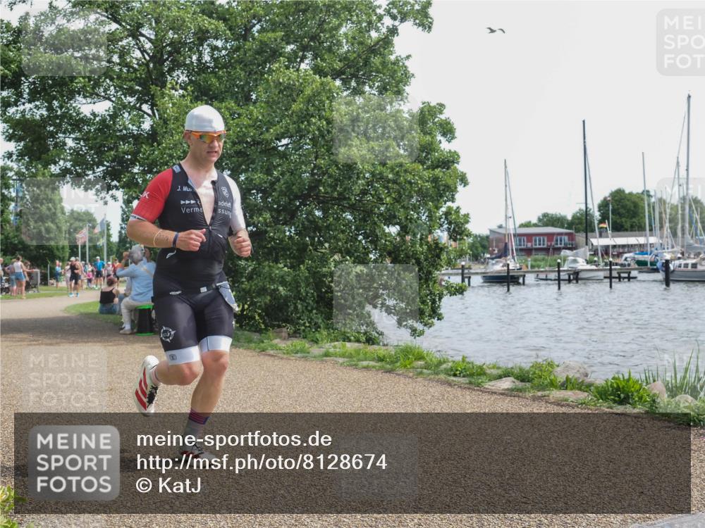 22.06.2025 - Viking Triathlon KatJ http://msf.ph/oto/8128674 22.06.2025 13:53:47 Laufen 385 meine-sportfotos.de