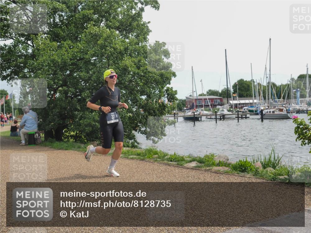 22.06.2025 - Viking Triathlon KatJ http://msf.ph/oto/8128735 22.06.2025 13:54:12 Laufen 37, 350 meine-sportfotos.de