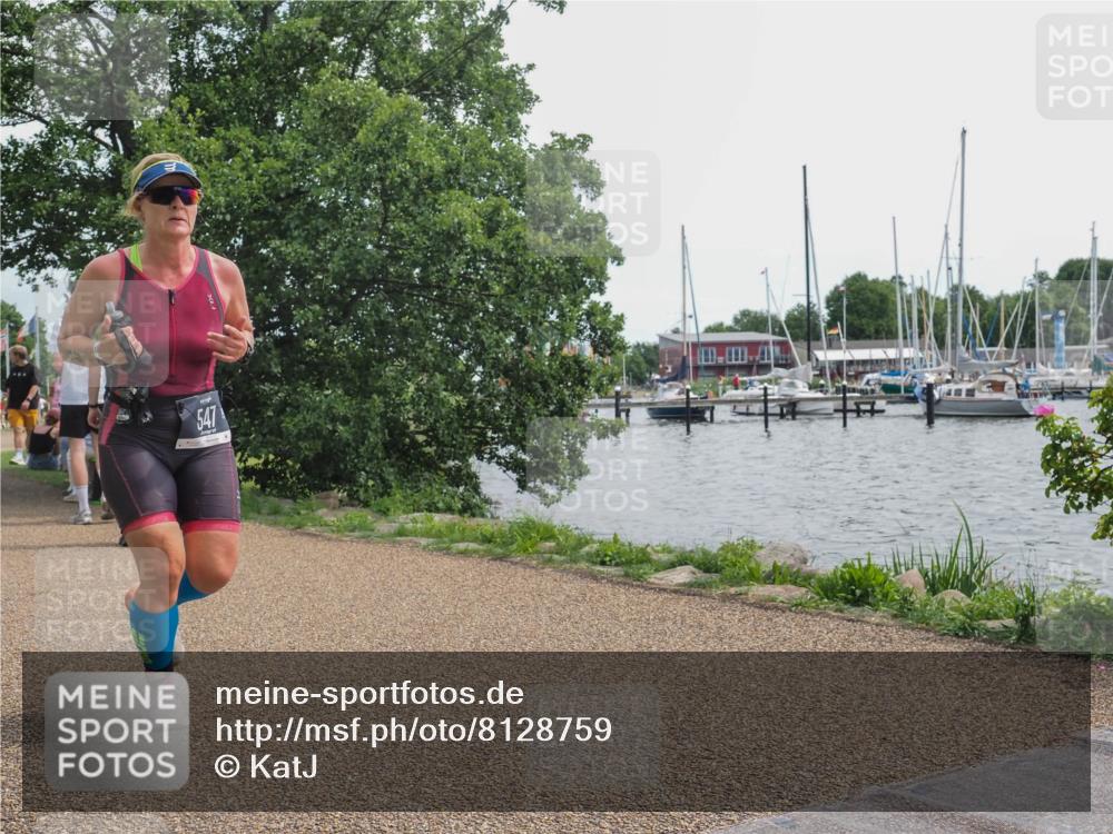 22.06.2025 - Viking Triathlon KatJ http://msf.ph/oto/8128759 22.06.2025 13:54:25 Laufen 547 meine-sportfotos.de