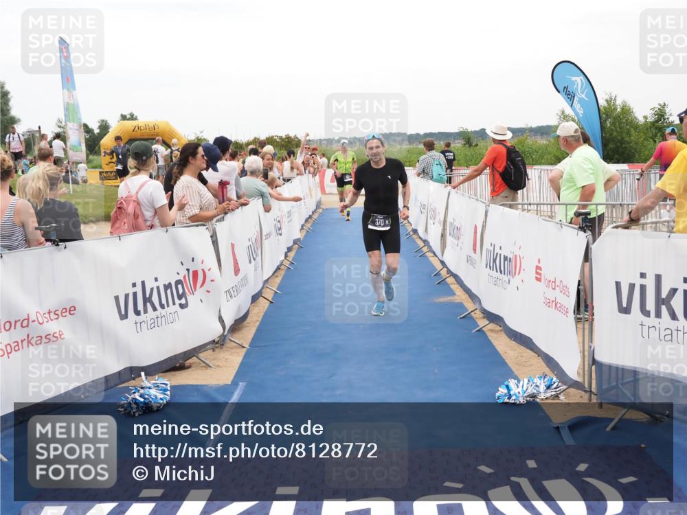 22.06.2025 - Viking Triathlon MichiJ http://msf.ph/oto/8128772 22.06.2025 15:27:14 Ziel 370, 507 meine-sportfotos.de