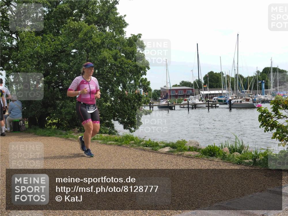22.06.2025 - Viking Triathlon KatJ http://msf.ph/oto/8128777 22.06.2025 13:54:30 Laufen 503 meine-sportfotos.de
