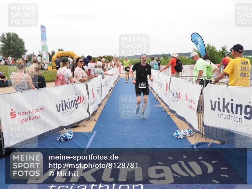22.06.2025 - Viking Triathlon MichiJ http://msf.ph/oto/8128781 22.06.2025 15:27:15 Ziel 370, 507 meine-sportfotos.de