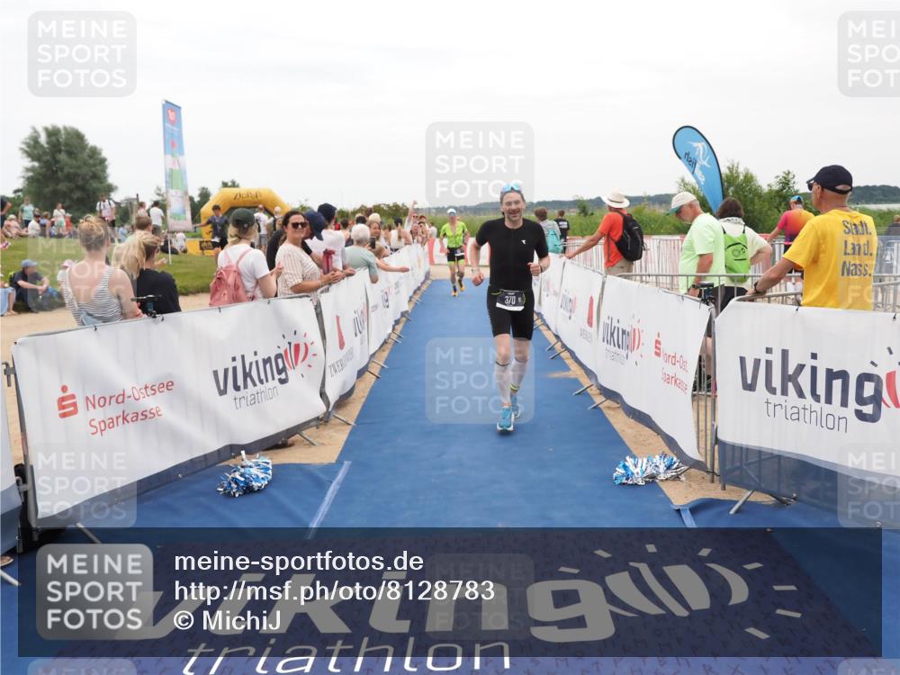 22.06.2025 - Viking Triathlon MichiJ http://msf.ph/oto/8128783 22.06.2025 15:27:15 Ziel 370, 507 meine-sportfotos.de