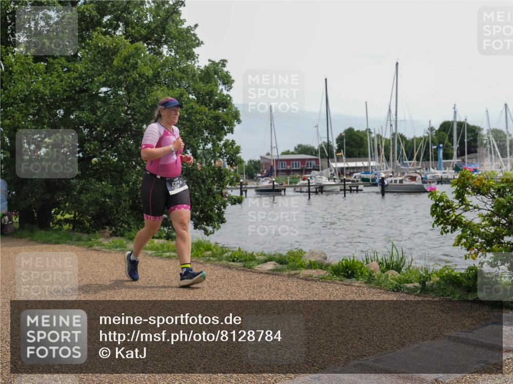 22.06.2025 - Viking Triathlon KatJ http://msf.ph/oto/8128784 22.06.2025 13:54:30 Laufen 503 meine-sportfotos.de