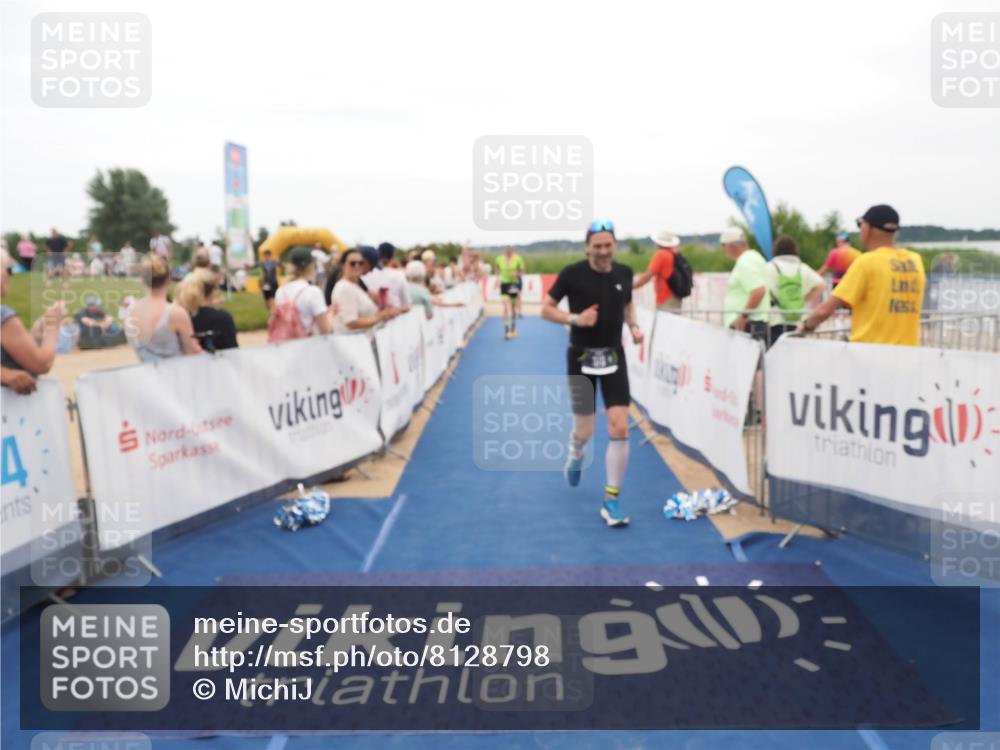 22.06.2025 - Viking Triathlon MichiJ http://msf.ph/oto/8128798 22.06.2025 15:27:15 Ziel 370, 507 meine-sportfotos.de