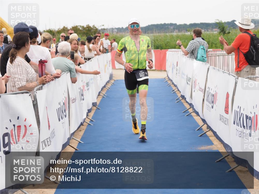 22.06.2025 - Viking Triathlon MichiJ http://msf.ph/oto/8128822 22.06.2025 15:27:18 Ziel 370, 383, 507 meine-sportfotos.de