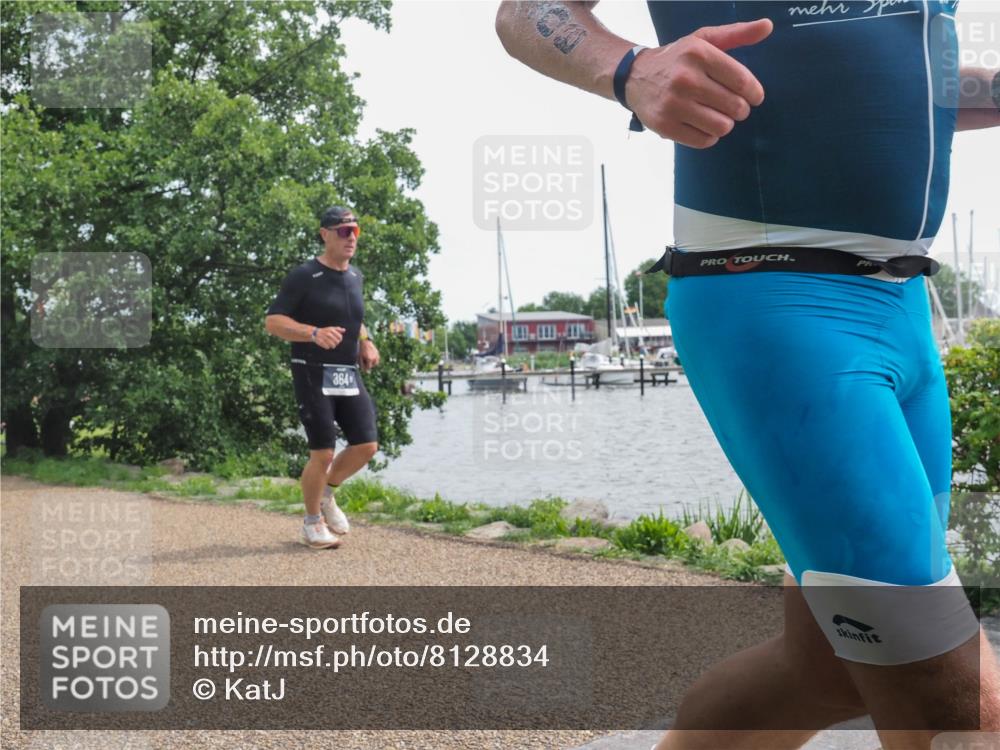 22.06.2025 - Viking Triathlon KatJ http://msf.ph/oto/8128834 22.06.2025 13:54:37 Laufen 364, 406, 518 meine-sportfotos.de