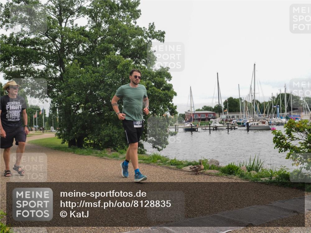 22.06.2025 - Viking Triathlon KatJ http://msf.ph/oto/8128835 22.06.2025 15:38:45 Laufen 305 meine-sportfotos.de