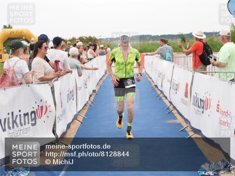 22.06.2025 - Viking Triathlon MichiJ http://msf.ph/oto/8128844 22.06.2025 15:27:19 Ziel 370, 383, 507 meine-sportfotos.de