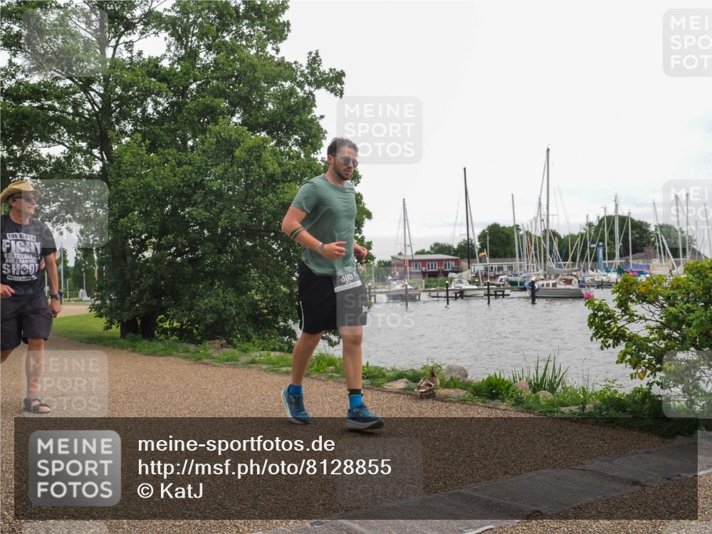 22.06.2025 - Viking Triathlon KatJ http://msf.ph/oto/8128855 22.06.2025 15:38:45 Laufen 305 meine-sportfotos.de