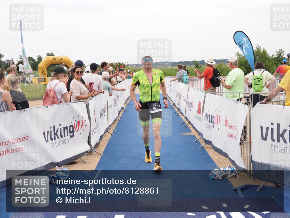 22.06.2025 - Viking Triathlon MichiJ http://msf.ph/oto/8128861 22.06.2025 15:27:19 Ziel 370, 383, 507 meine-sportfotos.de