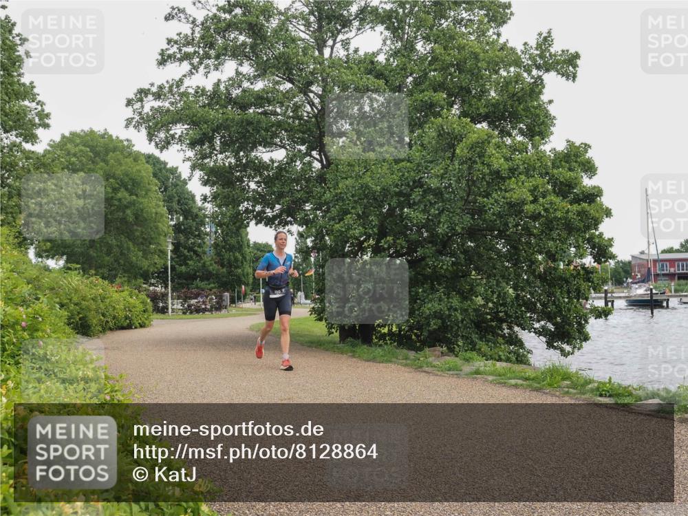 22.06.2025 - Viking Triathlon KatJ http://msf.ph/oto/8128864 22.06.2025 15:39:17 Laufen 166 meine-sportfotos.de
