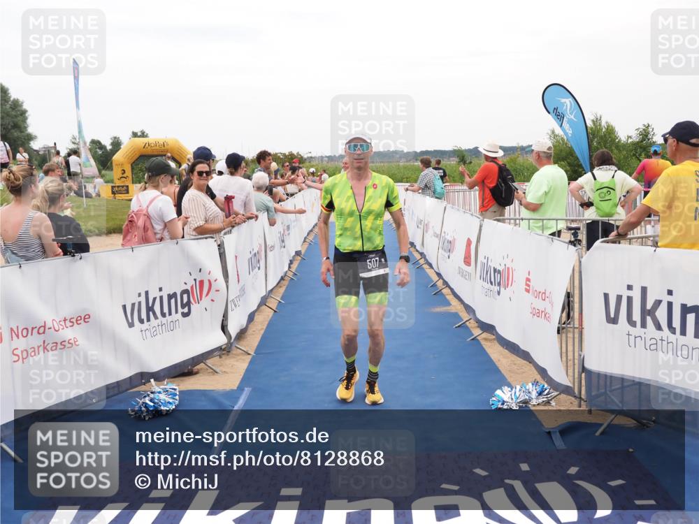 22.06.2025 - Viking Triathlon MichiJ http://msf.ph/oto/8128868 22.06.2025 15:27:20 Ziel 110, 383, 507 meine-sportfotos.de