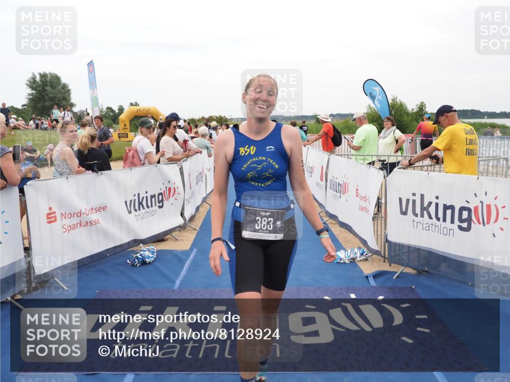 22.06.2025 - Viking Triathlon MichiJ http://msf.ph/oto/8128924 22.06.2025 15:27:23 Ziel 110, 383, 507 meine-sportfotos.de