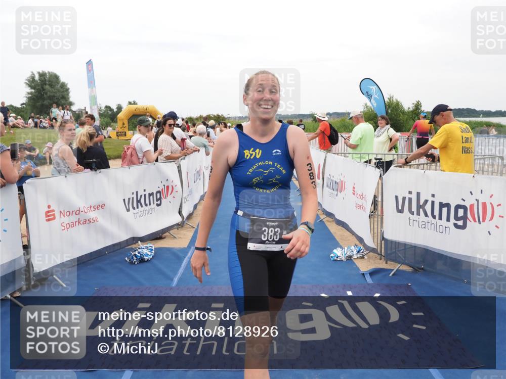 22.06.2025 - Viking Triathlon MichiJ http://msf.ph/oto/8128926 22.06.2025 15:27:23 Ziel 110, 383, 507 meine-sportfotos.de