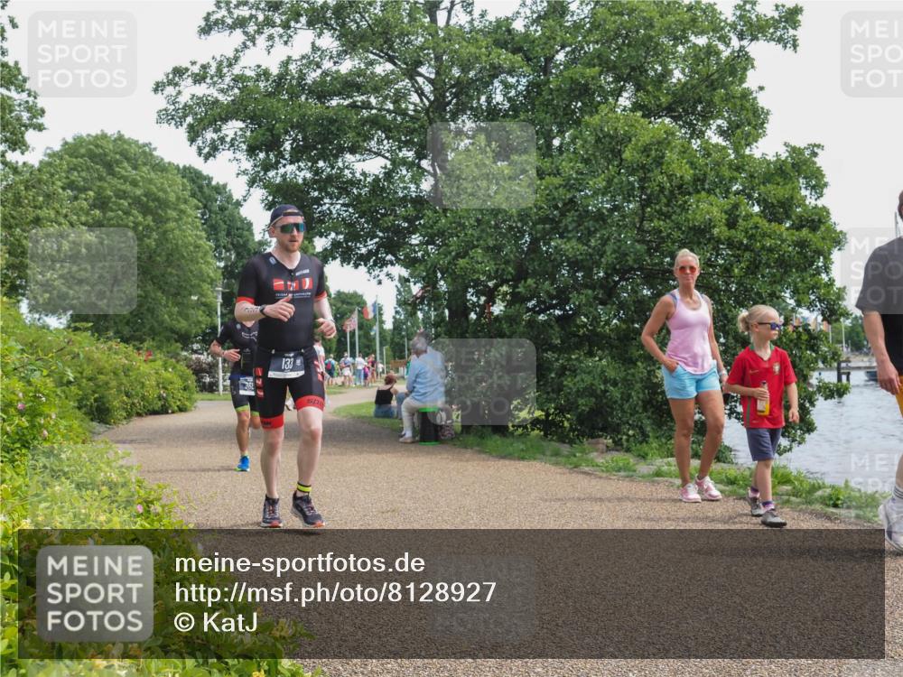 22.06.2025 - Viking Triathlon KatJ http://msf.ph/oto/8128927 22.06.2025 13:54:47 Laufen 133, 365, 601 meine-sportfotos.de