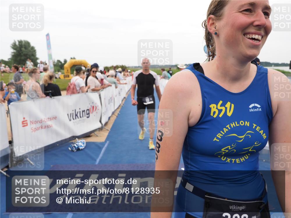 22.06.2025 - Viking Triathlon MichiJ http://msf.ph/oto/8128935 22.06.2025 15:27:24 Ziel 110, 383, 507 meine-sportfotos.de