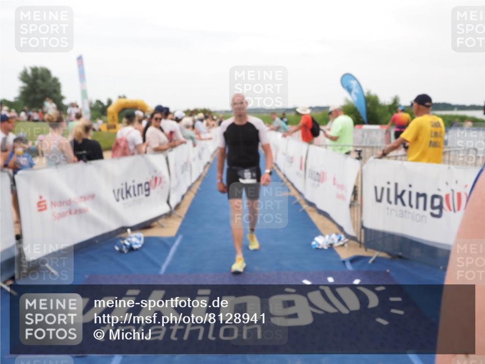 22.06.2025 - Viking Triathlon MichiJ http://msf.ph/oto/8128941 22.06.2025 15:27:25 Ziel 110, 383, 507, 513 meine-sportfotos.de