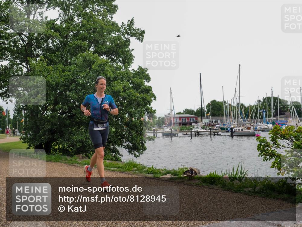 22.06.2025 - Viking Triathlon KatJ http://msf.ph/oto/8128945 22.06.2025 15:39:18 Laufen 166 meine-sportfotos.de