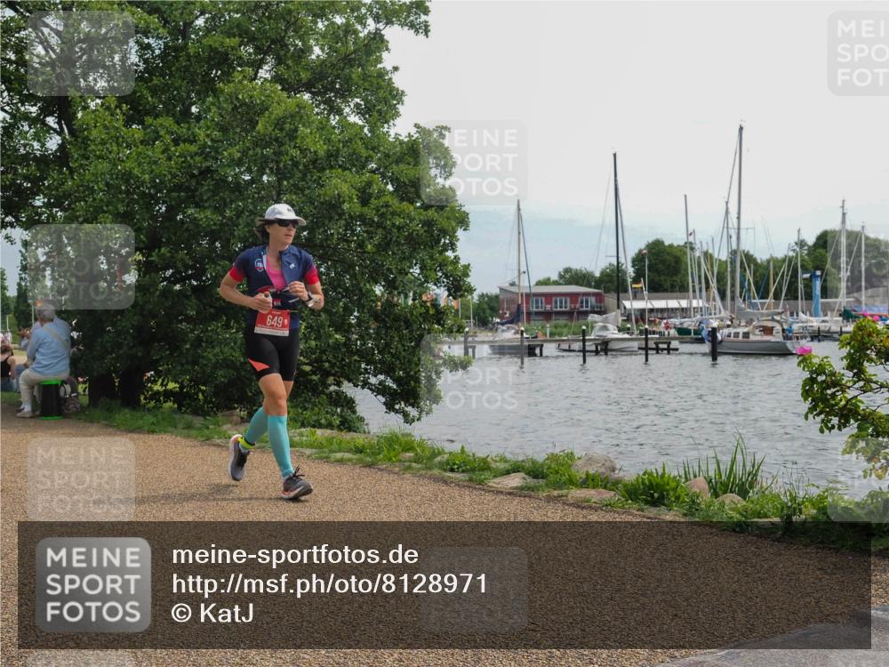 22.06.2025 - Viking Triathlon KatJ http://msf.ph/oto/8128971 22.06.2025 13:55:04 Laufen 649 meine-sportfotos.de