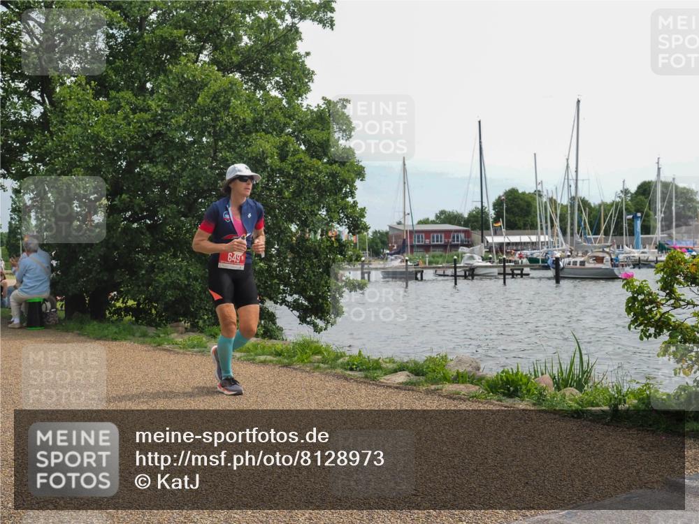 22.06.2025 - Viking Triathlon KatJ http://msf.ph/oto/8128973 22.06.2025 13:55:04 Laufen 649 meine-sportfotos.de