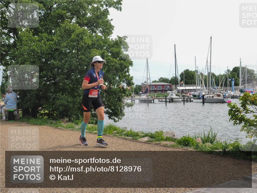 22.06.2025 - Viking Triathlon KatJ http://msf.ph/oto/8128976 22.06.2025 13:55:04 Laufen 649 meine-sportfotos.de