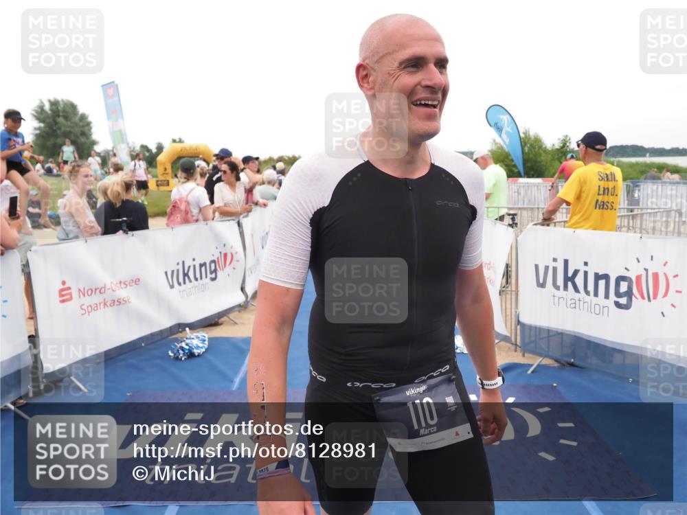 22.06.2025 - Viking Triathlon MichiJ http://msf.ph/oto/8128981 22.06.2025 15:27:28 Ziel 110, 487, 513 meine-sportfotos.de