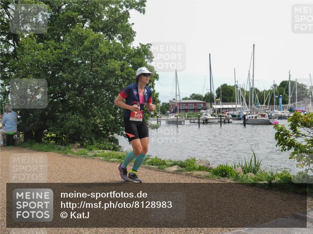 22.06.2025 - Viking Triathlon KatJ http://msf.ph/oto/8128983 22.06.2025 13:55:05 Laufen 649 meine-sportfotos.de