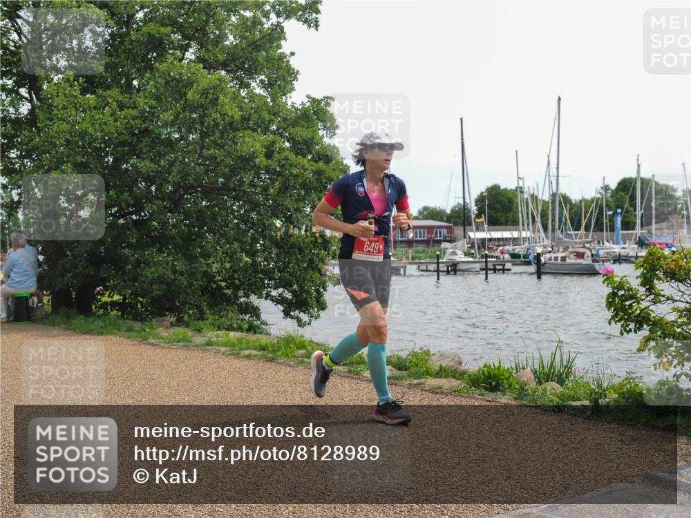 22.06.2025 - Viking Triathlon KatJ http://msf.ph/oto/8128989 22.06.2025 13:55:05 Laufen 649 meine-sportfotos.de
