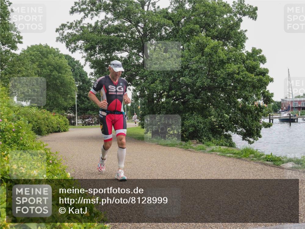 22.06.2025 - Viking Triathlon KatJ http://msf.ph/oto/8128999 22.06.2025 15:39:44 Laufen 156 meine-sportfotos.de