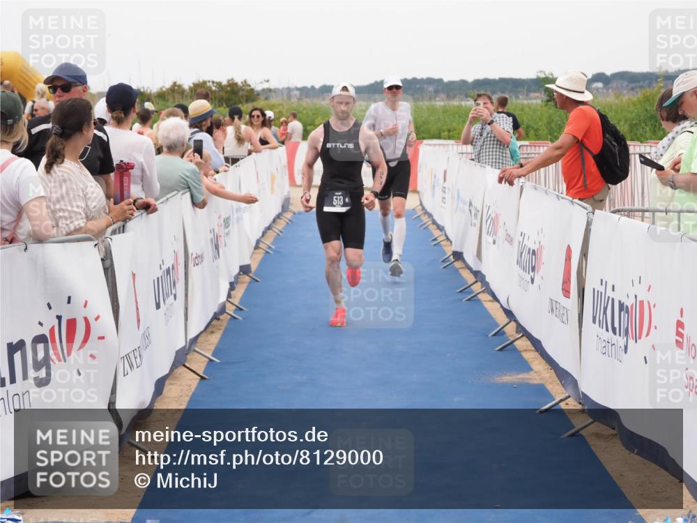 22.06.2025 - Viking Triathlon MichiJ http://msf.ph/oto/8129000 22.06.2025 15:27:31 Ziel 110, 487, 513 meine-sportfotos.de