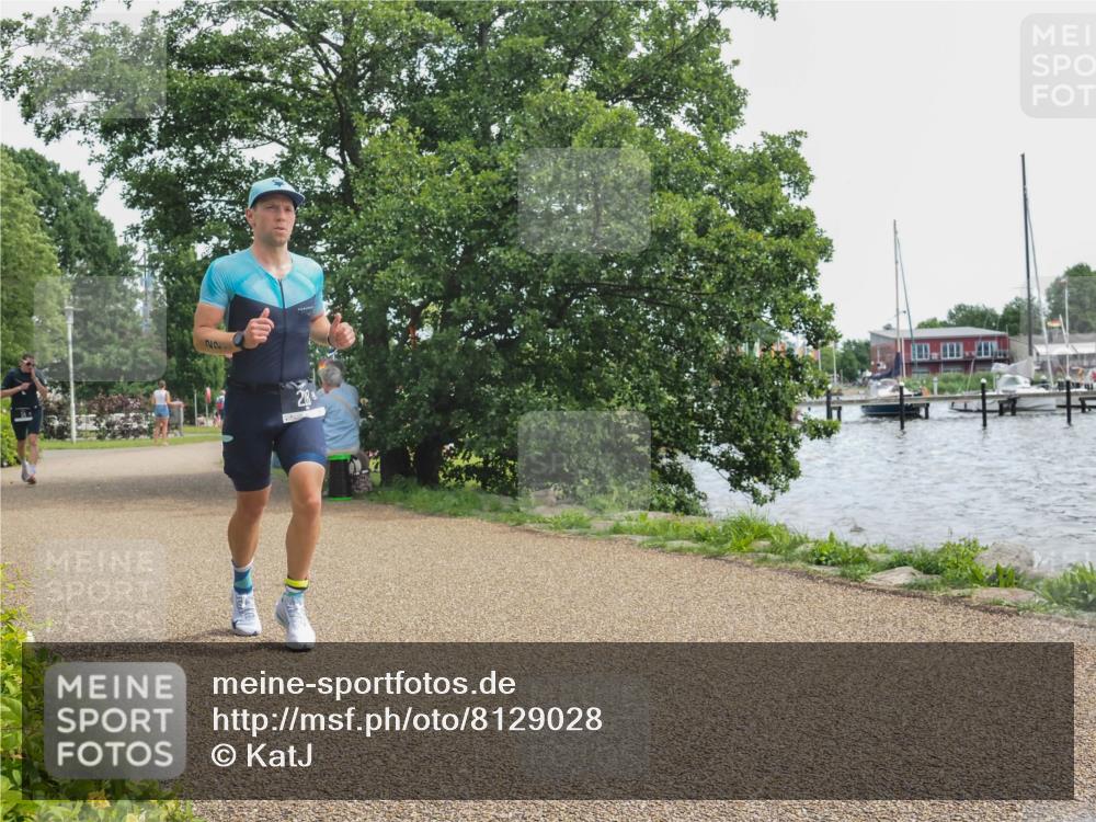 22.06.2025 - Viking Triathlon KatJ http://msf.ph/oto/8129028 22.06.2025 13:55:11 Laufen 81, 228 meine-sportfotos.de