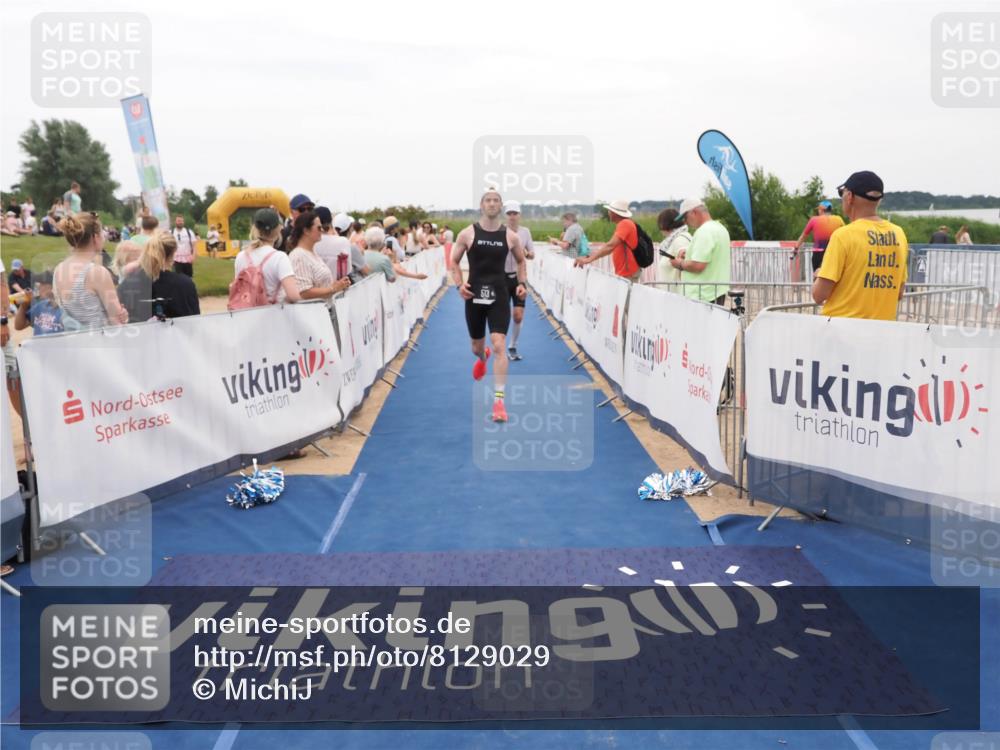22.06.2025 - Viking Triathlon MichiJ http://msf.ph/oto/8129029 22.06.2025 15:27:32 Ziel 487, 513 meine-sportfotos.de