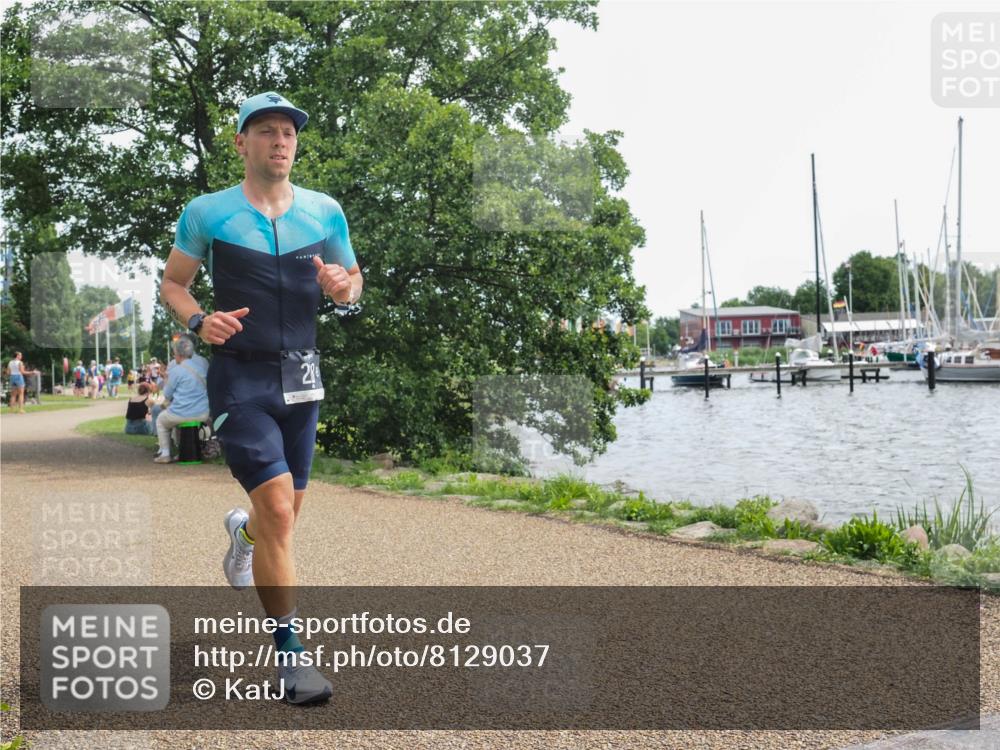 22.06.2025 - Viking Triathlon KatJ http://msf.ph/oto/8129037 22.06.2025 13:55:11 Laufen 81, 228 meine-sportfotos.de