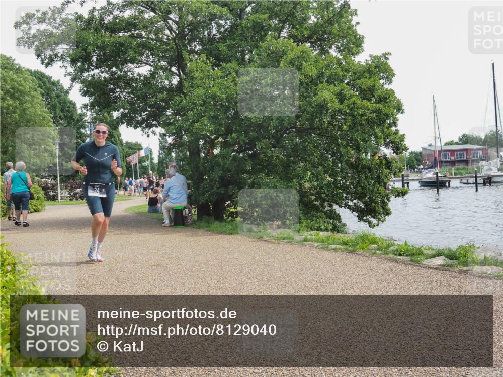 22.06.2025 - Viking Triathlon KatJ http://msf.ph/oto/8129040 22.06.2025 13:55:14 Laufen 24, 228 meine-sportfotos.de