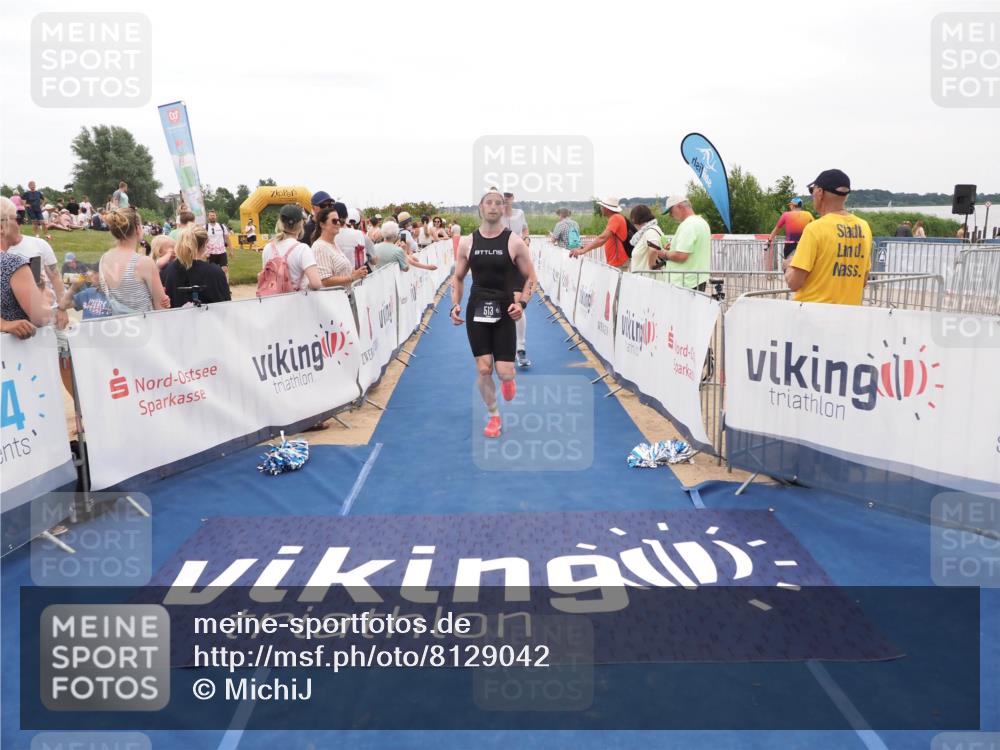 22.06.2025 - Viking Triathlon MichiJ http://msf.ph/oto/8129042 22.06.2025 15:27:32 Ziel 487, 513 meine-sportfotos.de