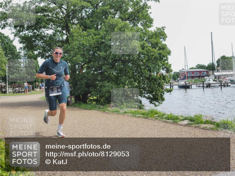 22.06.2025 - Viking Triathlon KatJ http://msf.ph/oto/8129053 22.06.2025 13:55:15 Laufen 24 meine-sportfotos.de