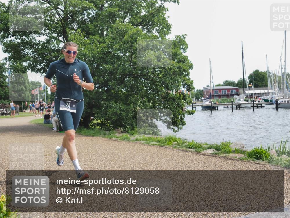 22.06.2025 - Viking Triathlon KatJ http://msf.ph/oto/8129058 22.06.2025 13:55:15 Laufen 24 meine-sportfotos.de