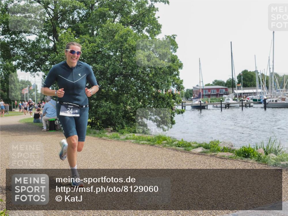 22.06.2025 - Viking Triathlon KatJ http://msf.ph/oto/8129060 22.06.2025 13:55:15 Laufen 24 meine-sportfotos.de