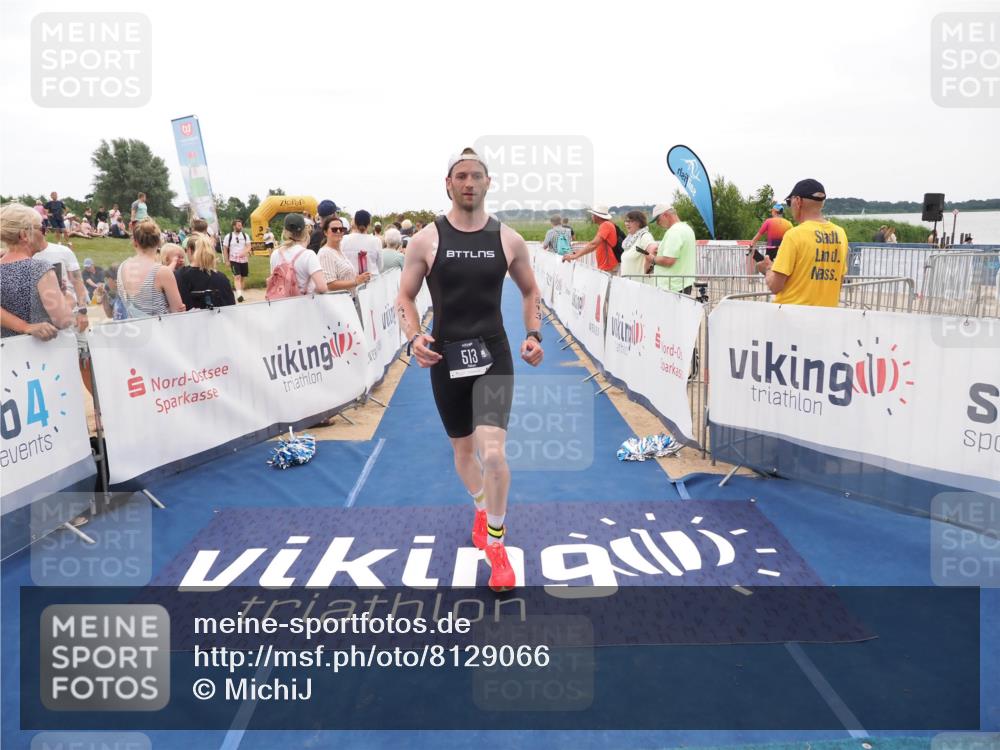 22.06.2025 - Viking Triathlon MichiJ http://msf.ph/oto/8129066 22.06.2025 15:27:33 Ziel 487, 513 meine-sportfotos.de