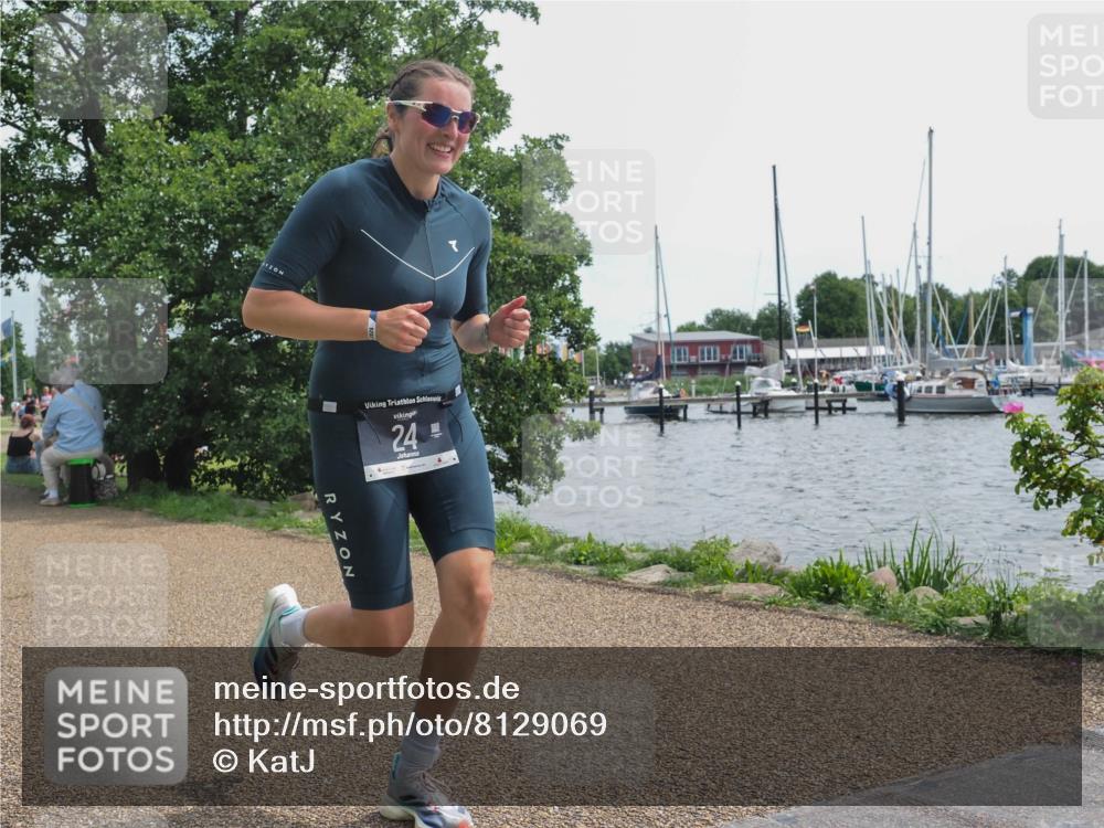 22.06.2025 - Viking Triathlon KatJ http://msf.ph/oto/8129069 22.06.2025 13:55:15 Laufen 24 meine-sportfotos.de