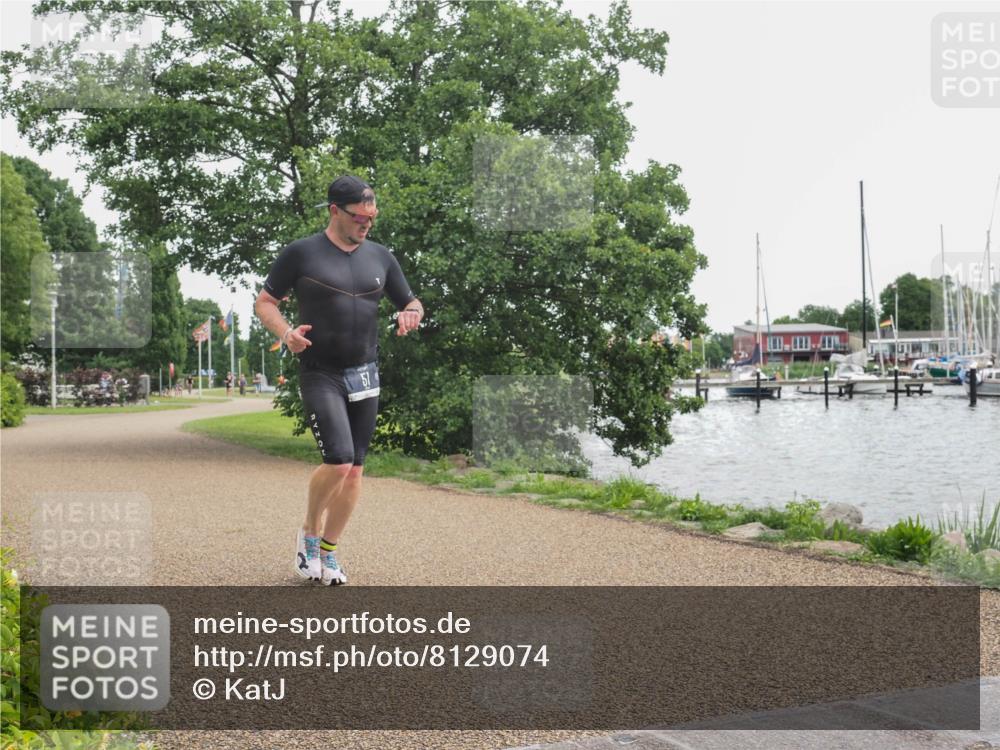 22.06.2025 - Viking Triathlon KatJ http://msf.ph/oto/8129074 22.06.2025 15:40:19 Laufen 51 meine-sportfotos.de