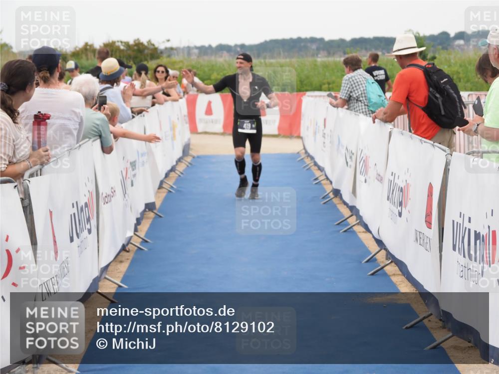 22.06.2025 - Viking Triathlon MichiJ http://msf.ph/oto/8129102 22.06.2025 15:27:43 Ziel 419 meine-sportfotos.de