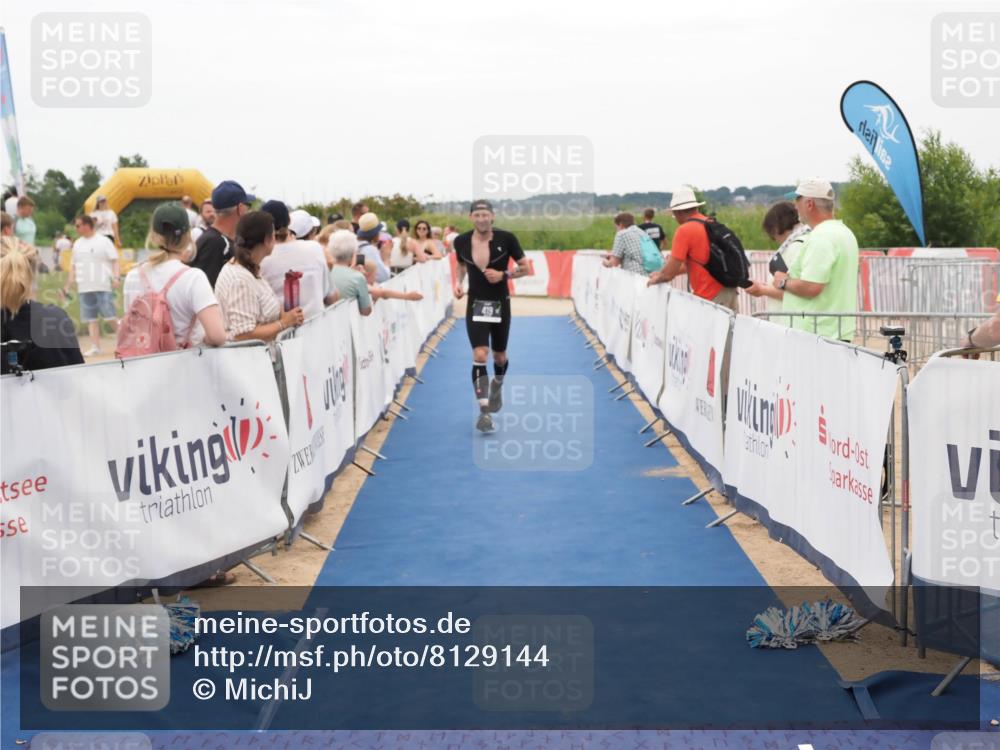 22.06.2025 - Viking Triathlon MichiJ http://msf.ph/oto/8129144 22.06.2025 15:27:45 Ziel 419 meine-sportfotos.de