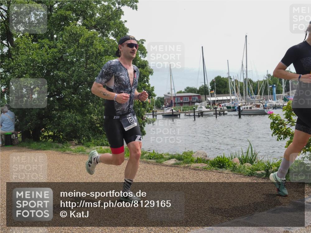 22.06.2025 - Viking Triathlon KatJ http://msf.ph/oto/8129165 22.06.2025 13:55:30 Laufen 161, 549, 652 meine-sportfotos.de