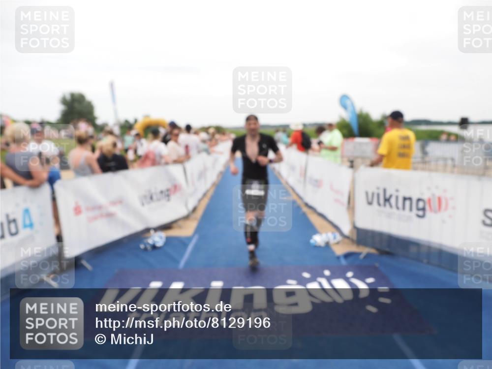 22.06.2025 - Viking Triathlon MichiJ http://msf.ph/oto/8129196 22.06.2025 15:27:47 Ziel 419 meine-sportfotos.de