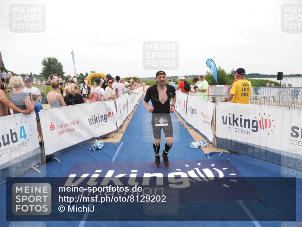 22.06.2025 - Viking Triathlon MichiJ http://msf.ph/oto/8129202 22.06.2025 15:27:47 Ziel 419 meine-sportfotos.de