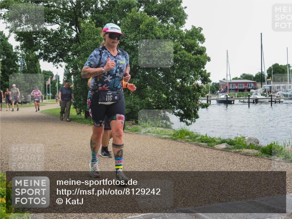 22.06.2025 - Viking Triathlon KatJ http://msf.ph/oto/8129242 22.06.2025 15:41:30 Laufen 116, 633 meine-sportfotos.de